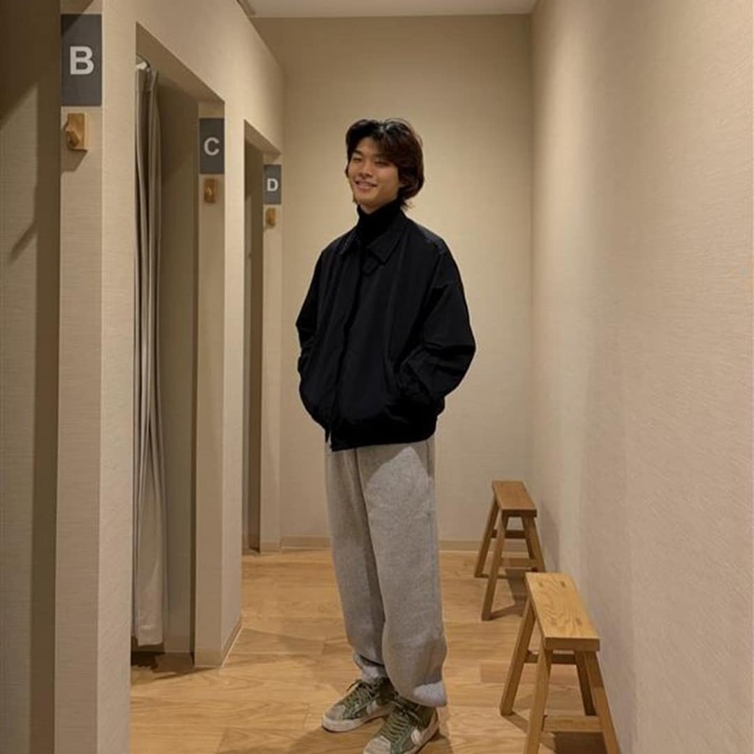 【183ｃｍ】シンプルな色合わせで整える、カジュアルスタイル