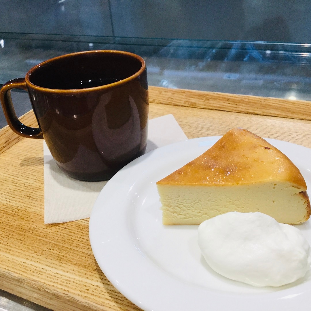 チーズケーキ
