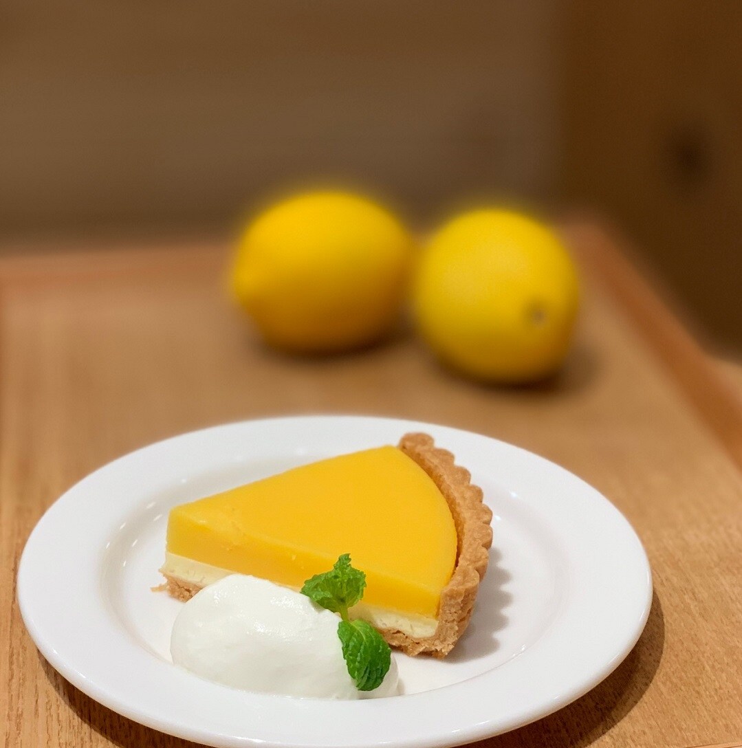 キービジュアル画像：爽やかレモンタルト｜夏限定メニュー紹介