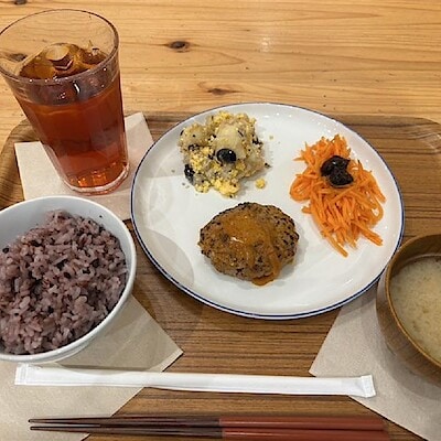 【Cafe＆MealMUJI上野マルイ】お好みデリ３品