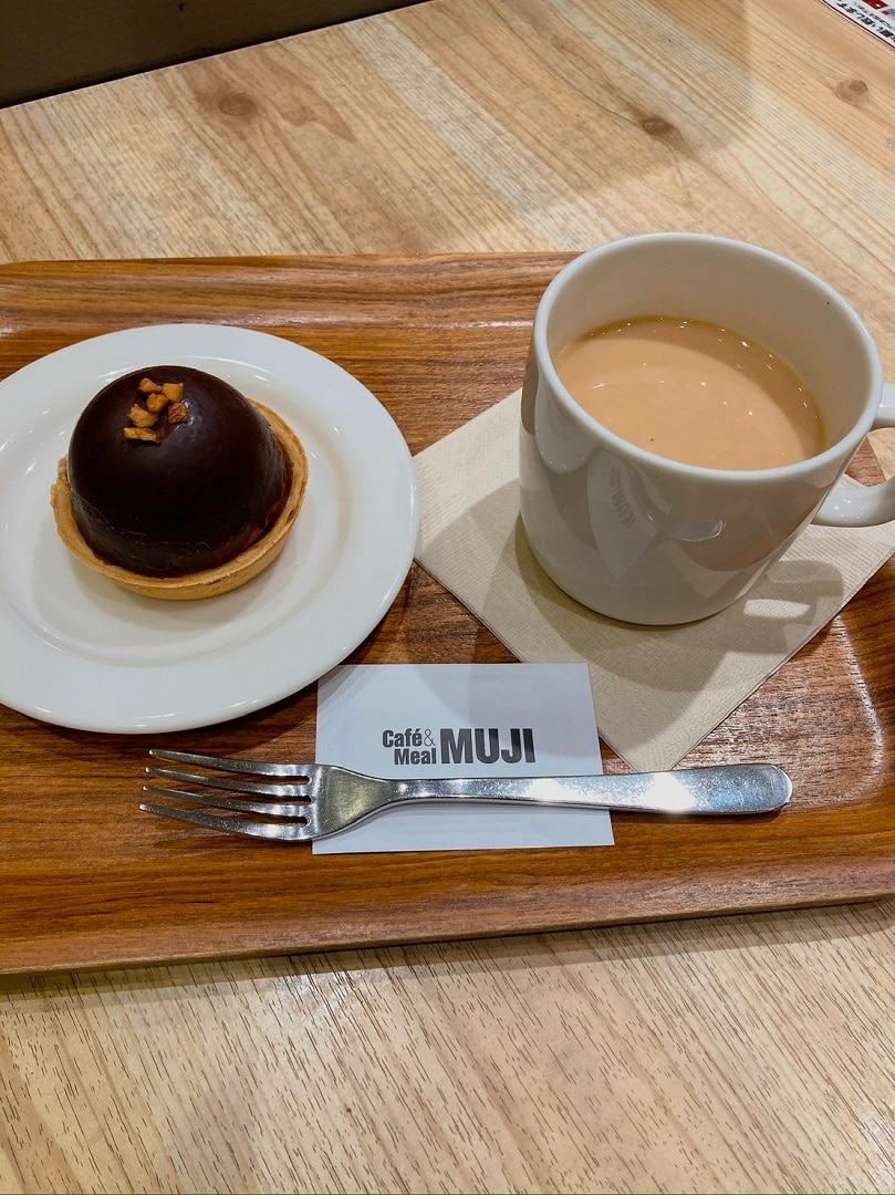 【Cafe＆MealMUJI上野マルイ】チョコレートとフランボワーズムースのタルト