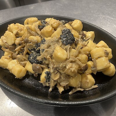 【Cafe＆MealMUJI上野マルイ】ニョッキと焼ききのこのウニソース