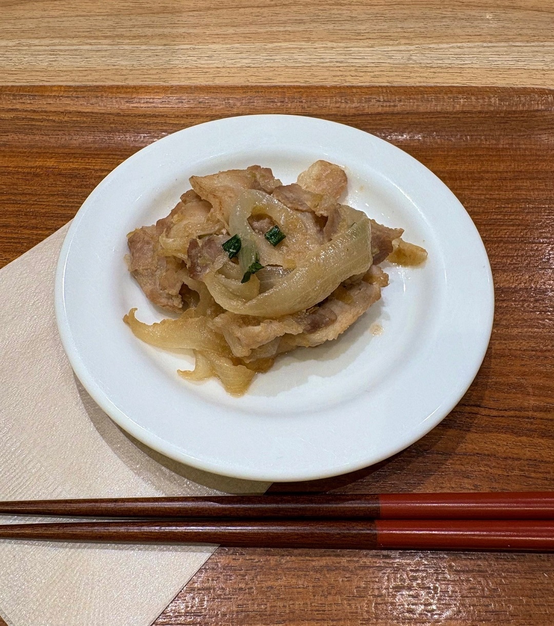 【Cafe＆MealMUJI上野マルイ】りんごの生姜焼き