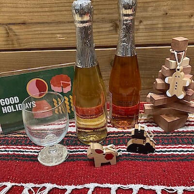 【イオンモール岡山】　クリスマスはシャンメリーで乾杯