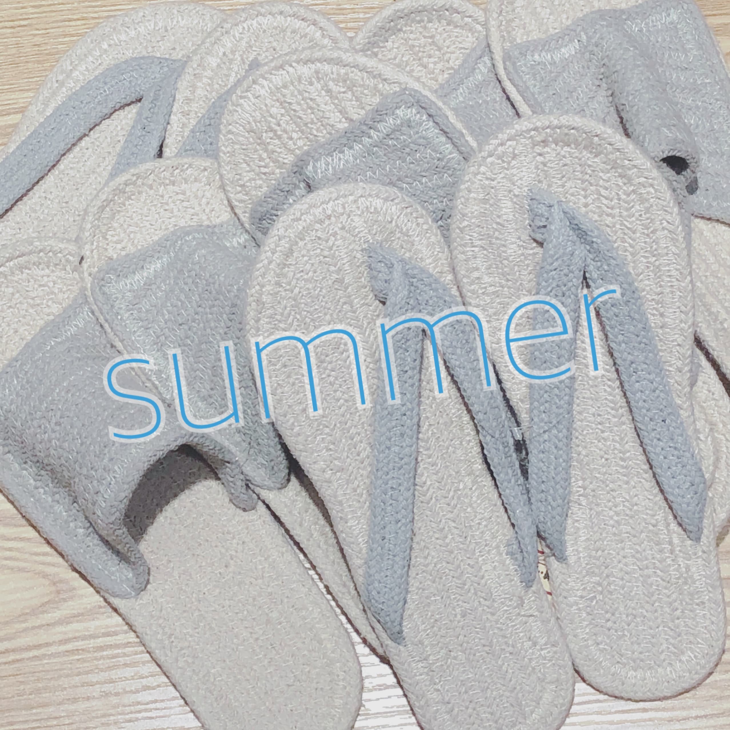 キービジュアル画像：足元も、冬から夏へ！