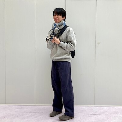 【イオンモール札幌平岡】身長 180㎝
