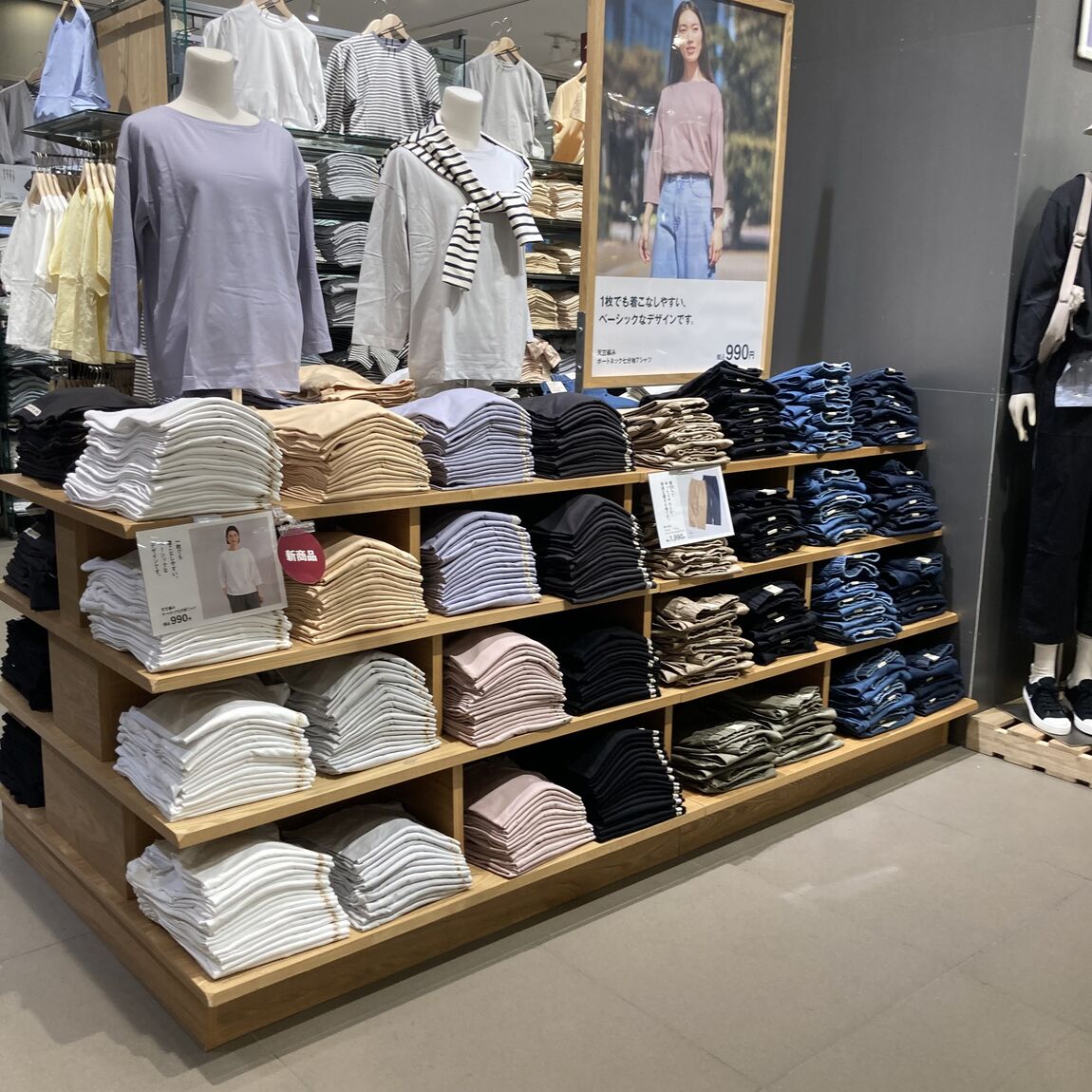 婦人服売り場の写真