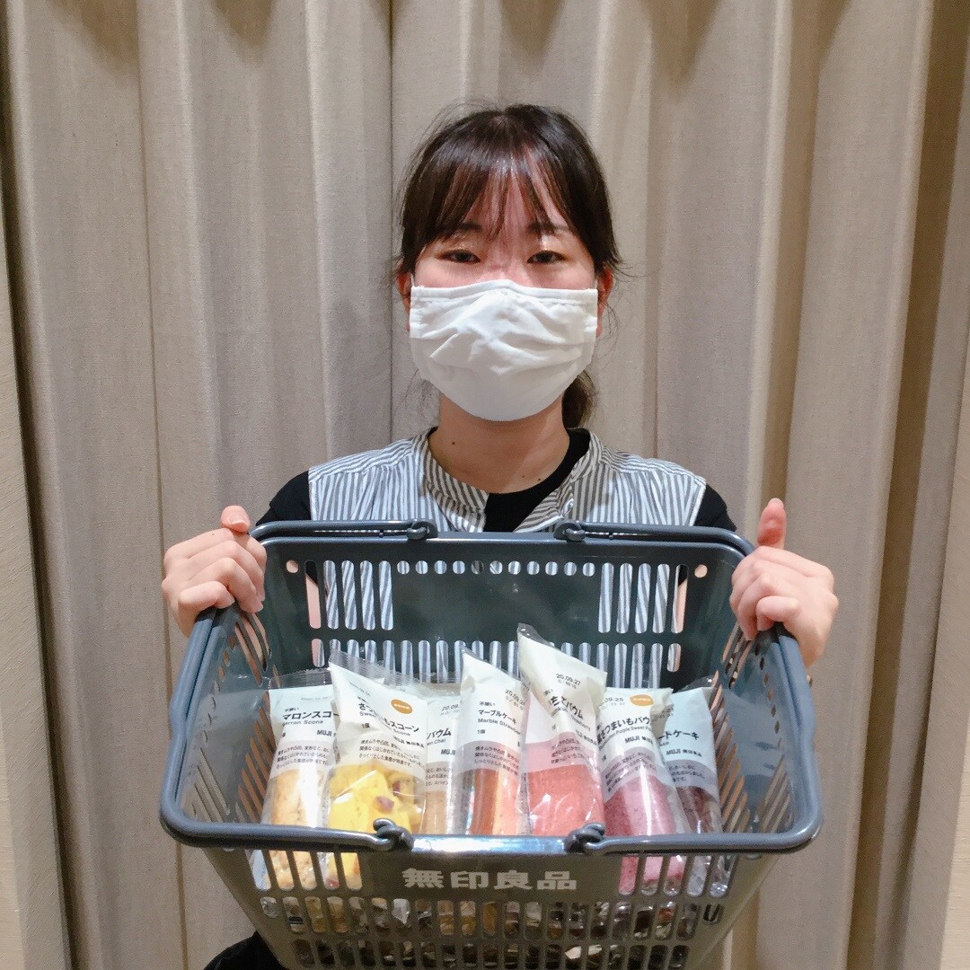 スタッフ
