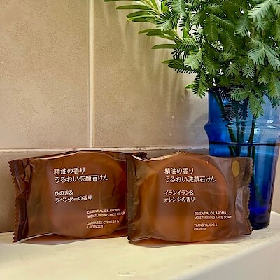【無印良品500 ペリエ千葉エキナカ】新発売 | 精油の香り　うるおい洗顔石けん