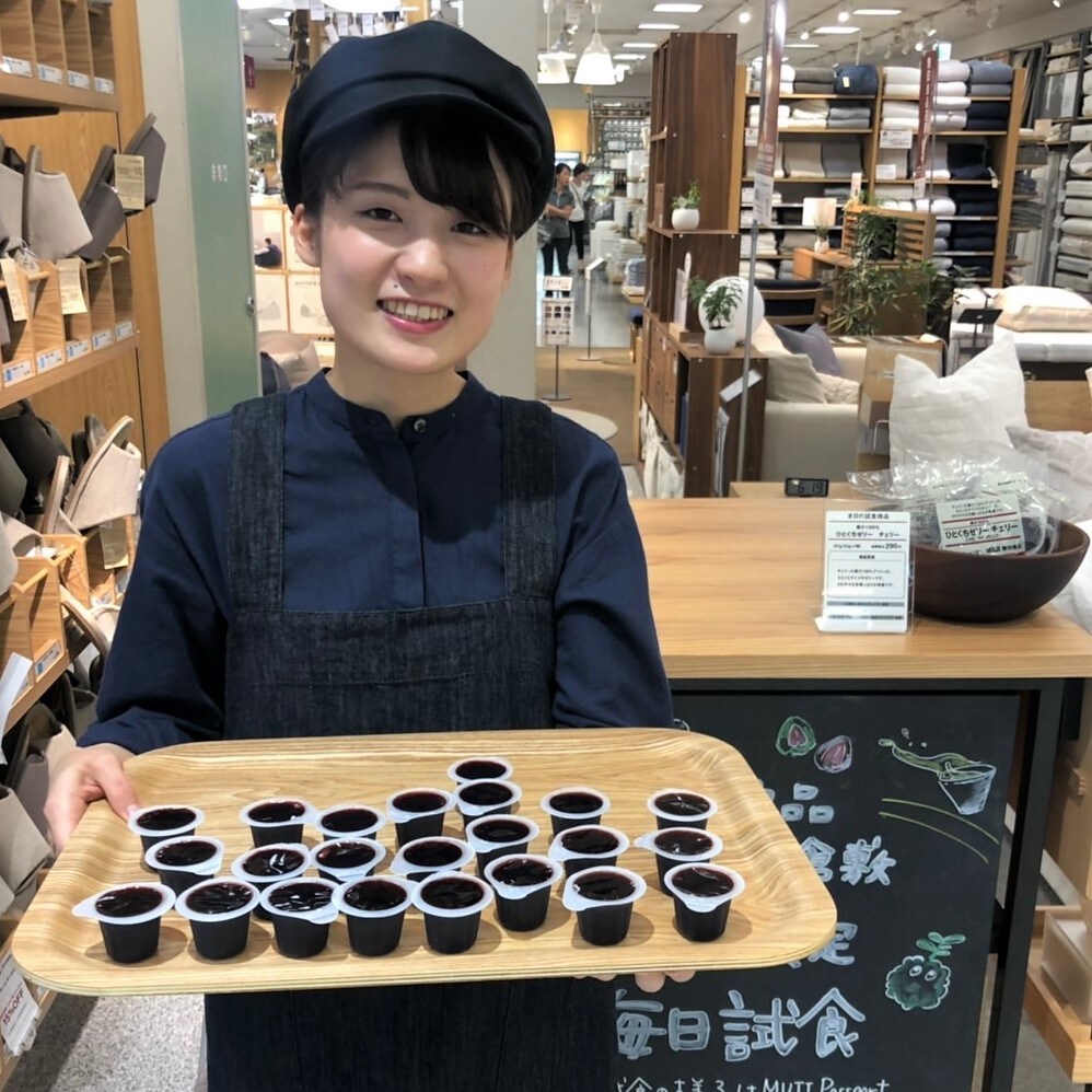 キービジュアル画像：今日の試食~果汁100％ひとくちゼリー　チェリー~