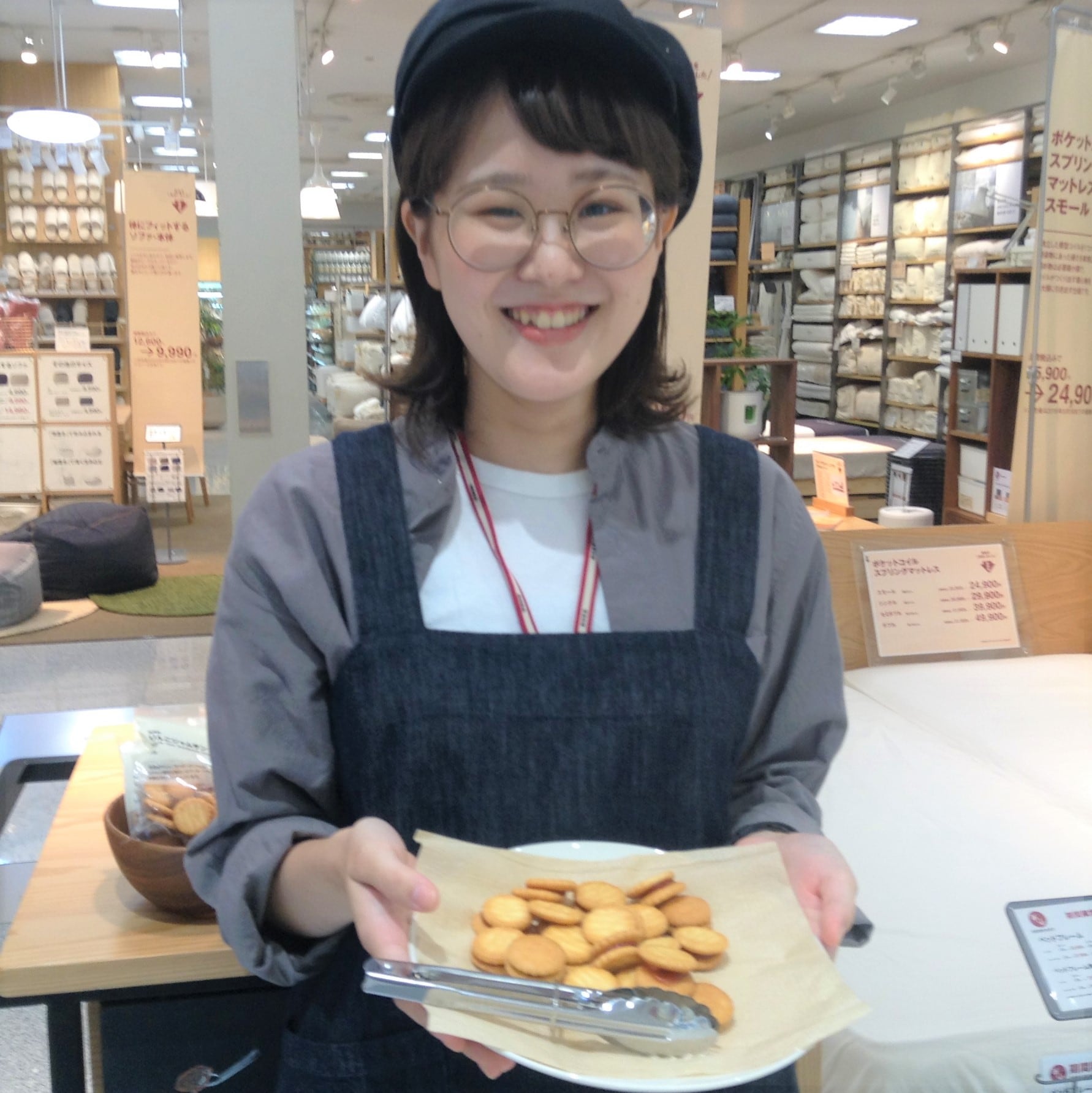キービジュアル画像：今日の試食~無選別　りんごジャムサンドクッキー~