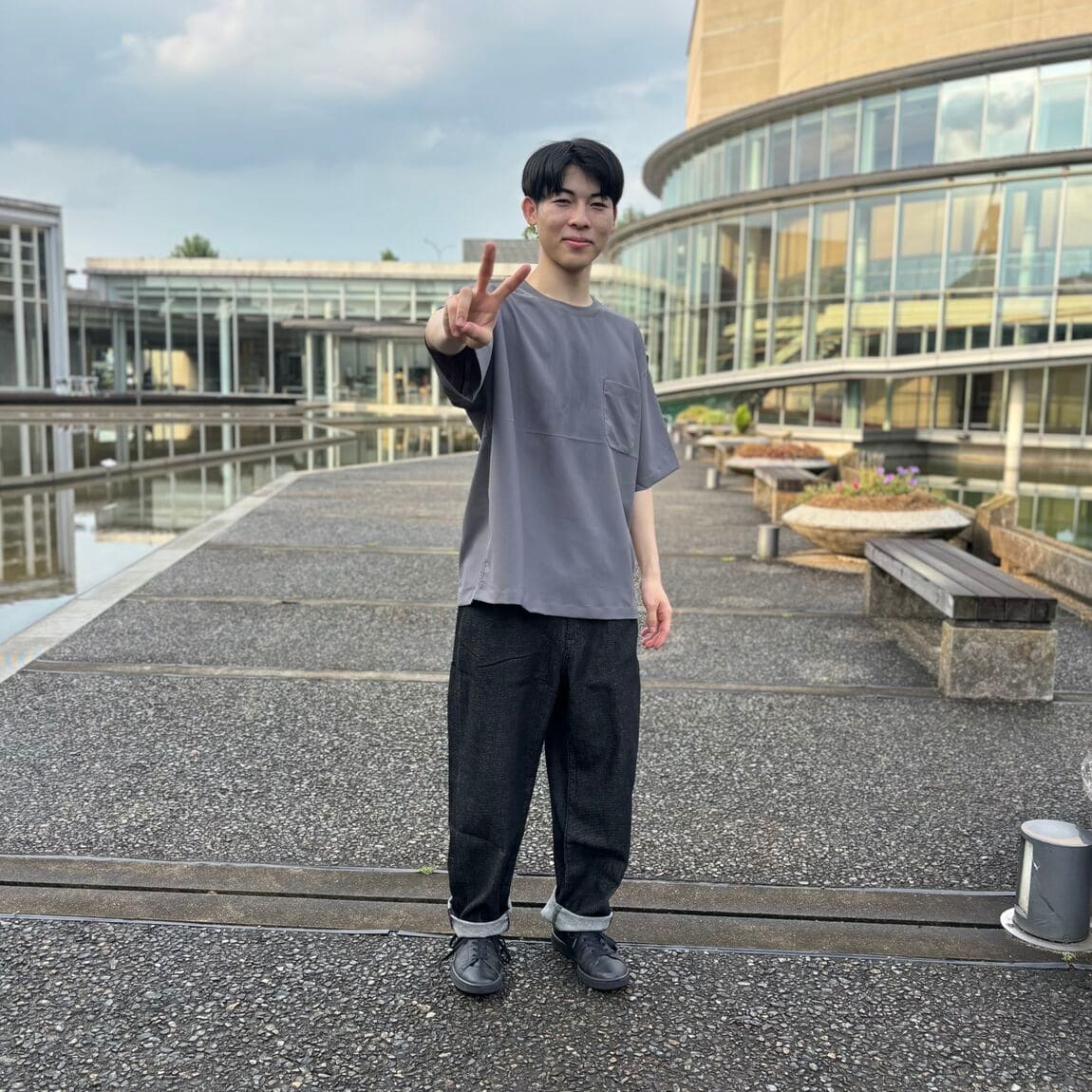 紳士　五分袖布帛Tシャツ　ミディアムグレーの写真