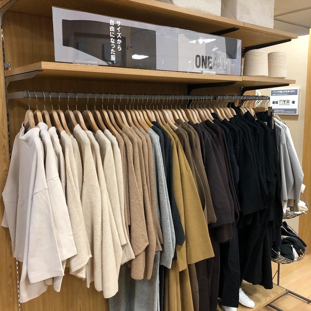 キービジュアル画像：サイズから自由になった服