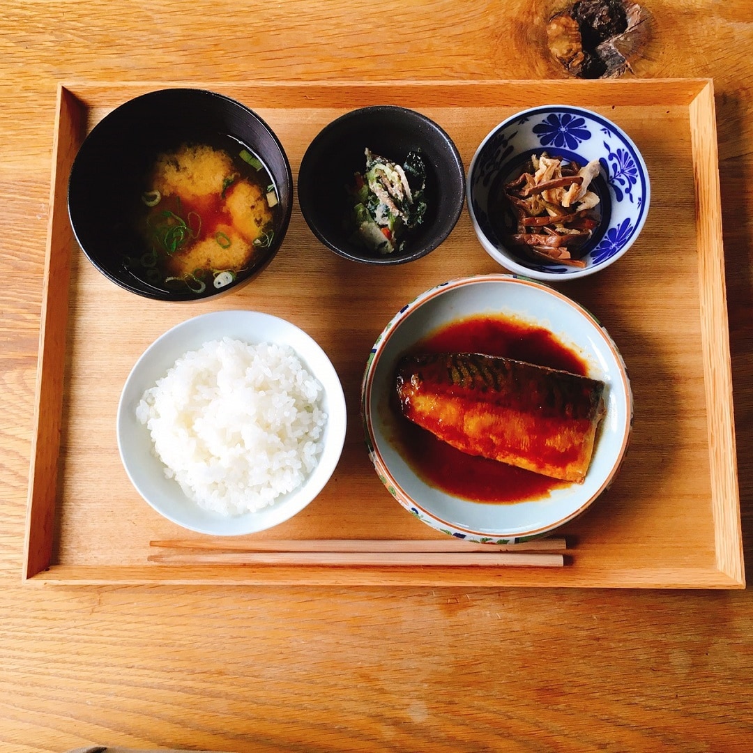 キービジュアル画像：嫁の昼飯｜冷凍食品｜｜スタッフおすすめ