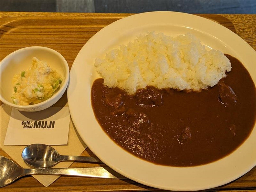 【CafeMUJIキャナルシティ博多】期間限定バターチキン始めました