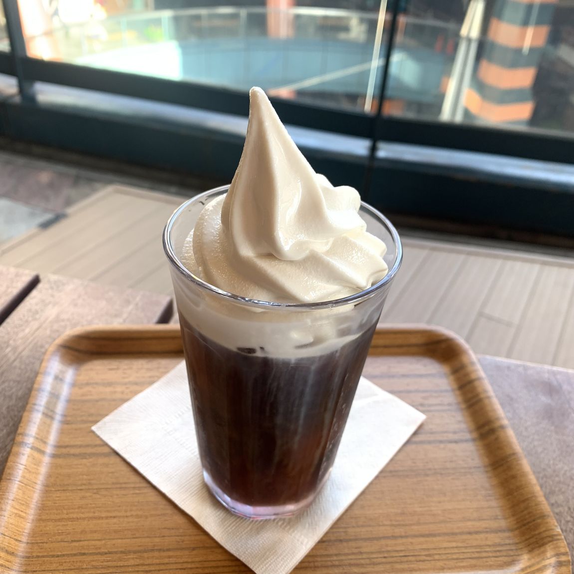アイスコーヒーソフトのせ