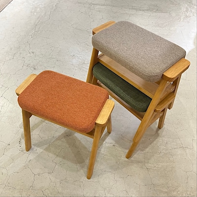 【新百合丘オーパ】木製スタッキングスツール