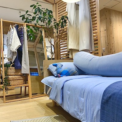 a*i様 無印良品 木製コートハンガー　ラバーウッド材 Amazon.co.jp: 無印良品 木製コートハンガー ラバーウッド材 KE2SFA4S