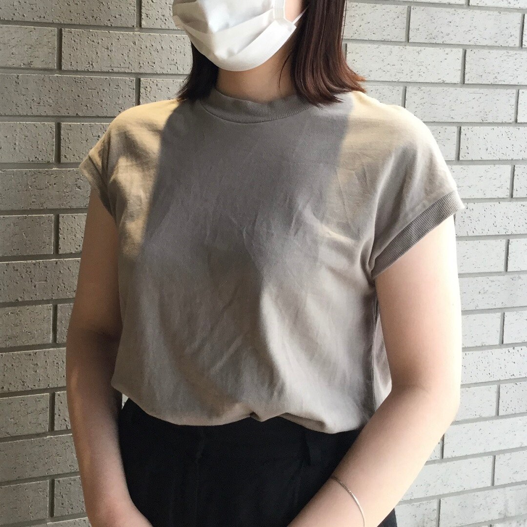 Tシャツ着用