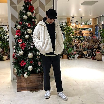 【中央林間東急スクエア】　身長186㎝