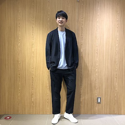 【中央林間東急スクエア】身長186cm