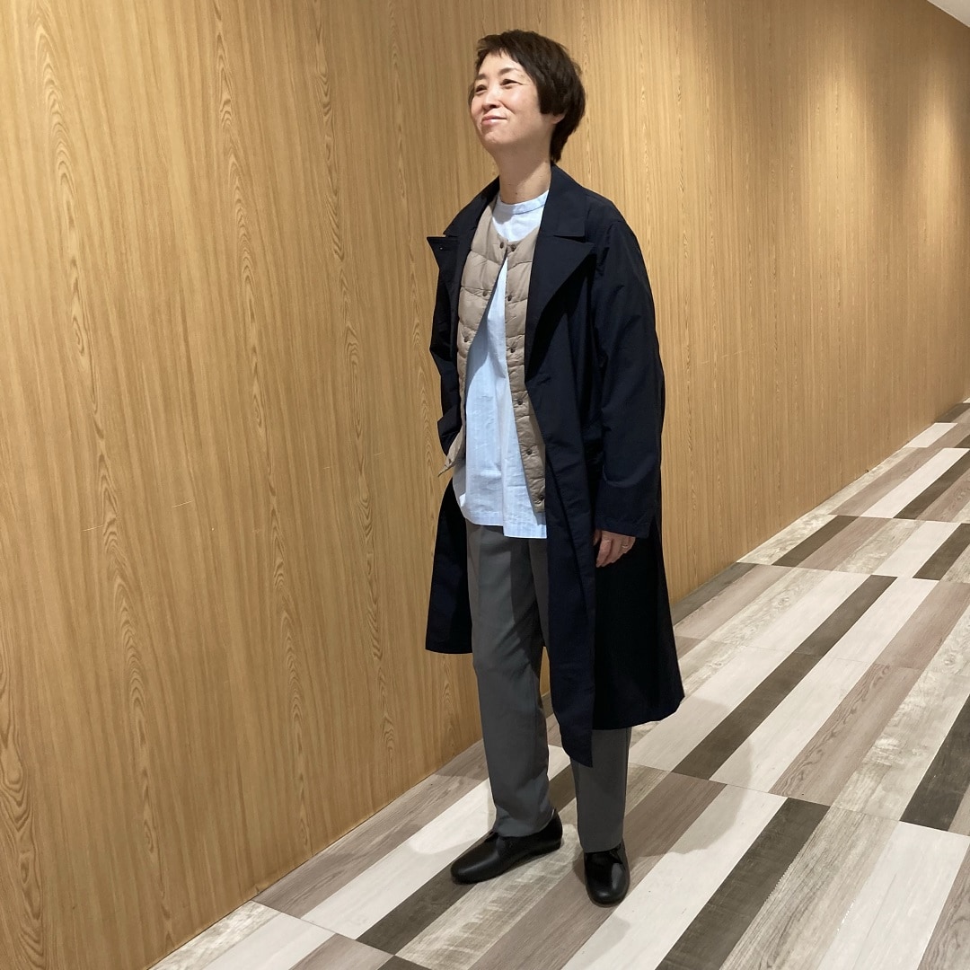 ブロード長袖ブラウス