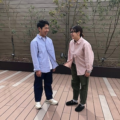 【PRALIVA】スタッフの着こなし　　性別問わず着こなせるブロードシャツ