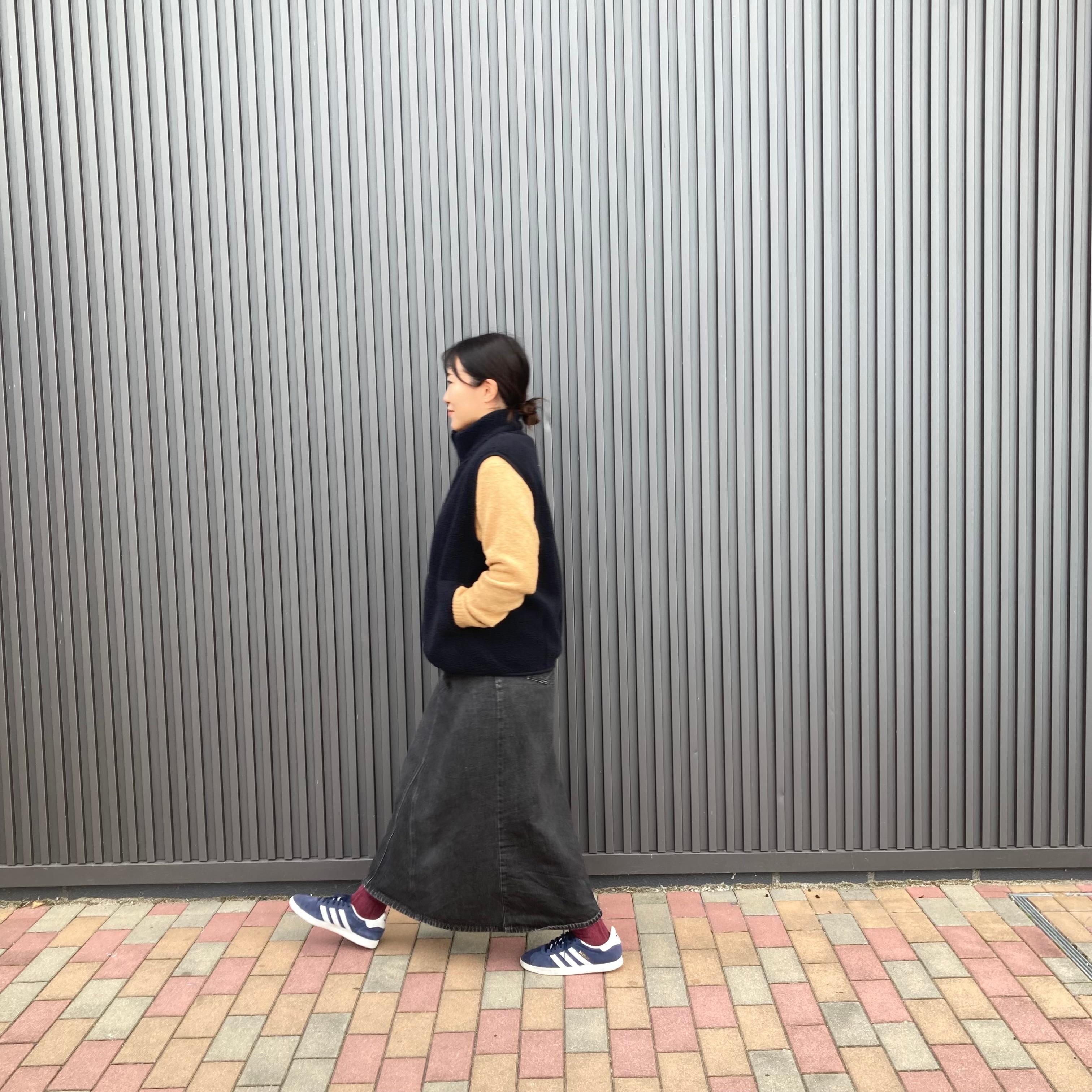 45770_20251120_09_00