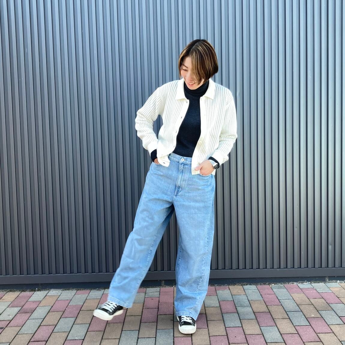 45770_20251216_09_00