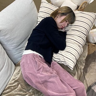 【イオンモール津南】思わずゴロゴロしたくなる～大判クッション～