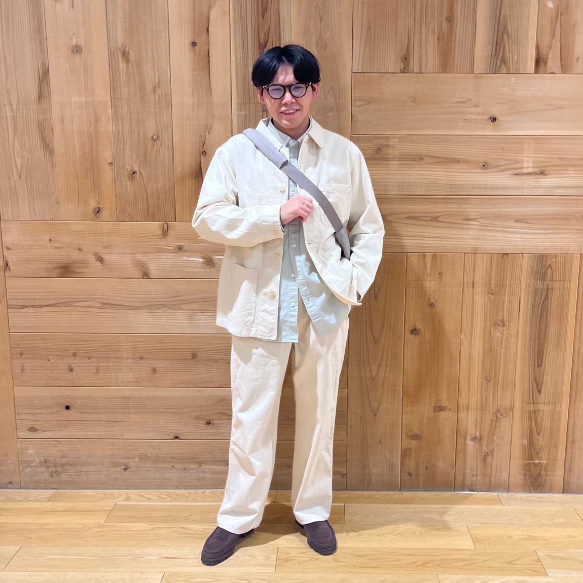 スタッフスナップ①