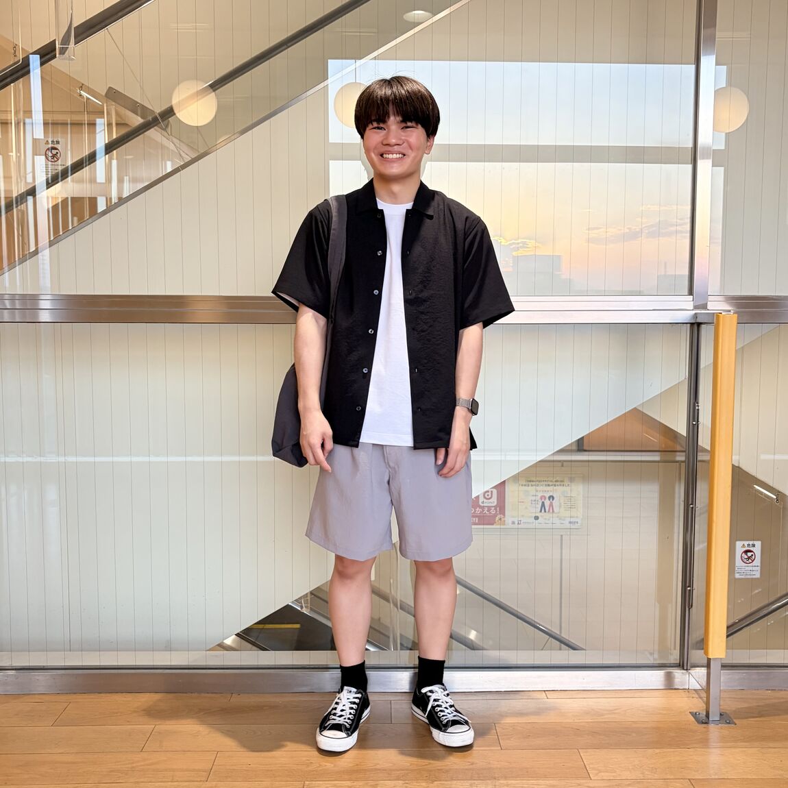 スタッフスナップ①