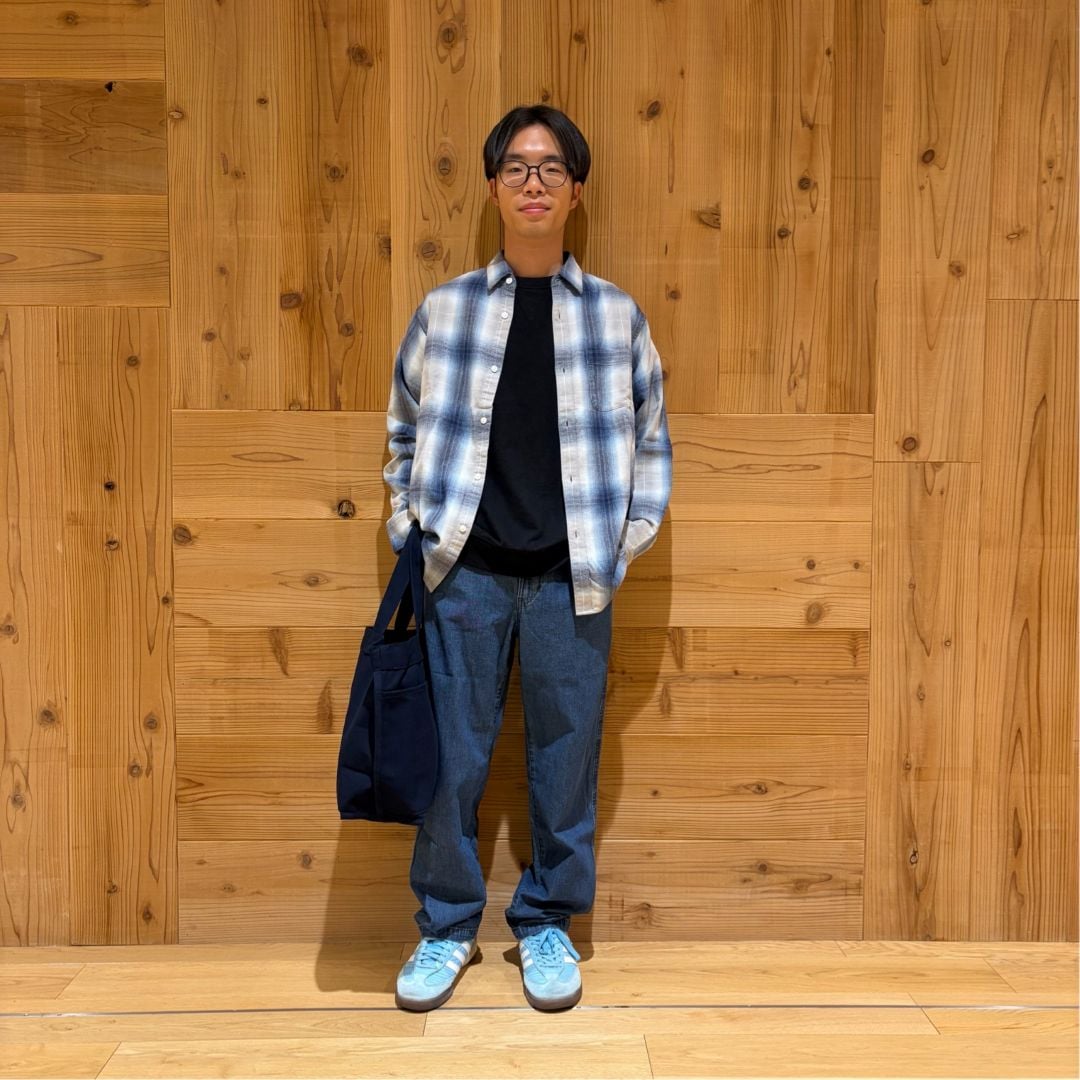 スタッフスナップ①