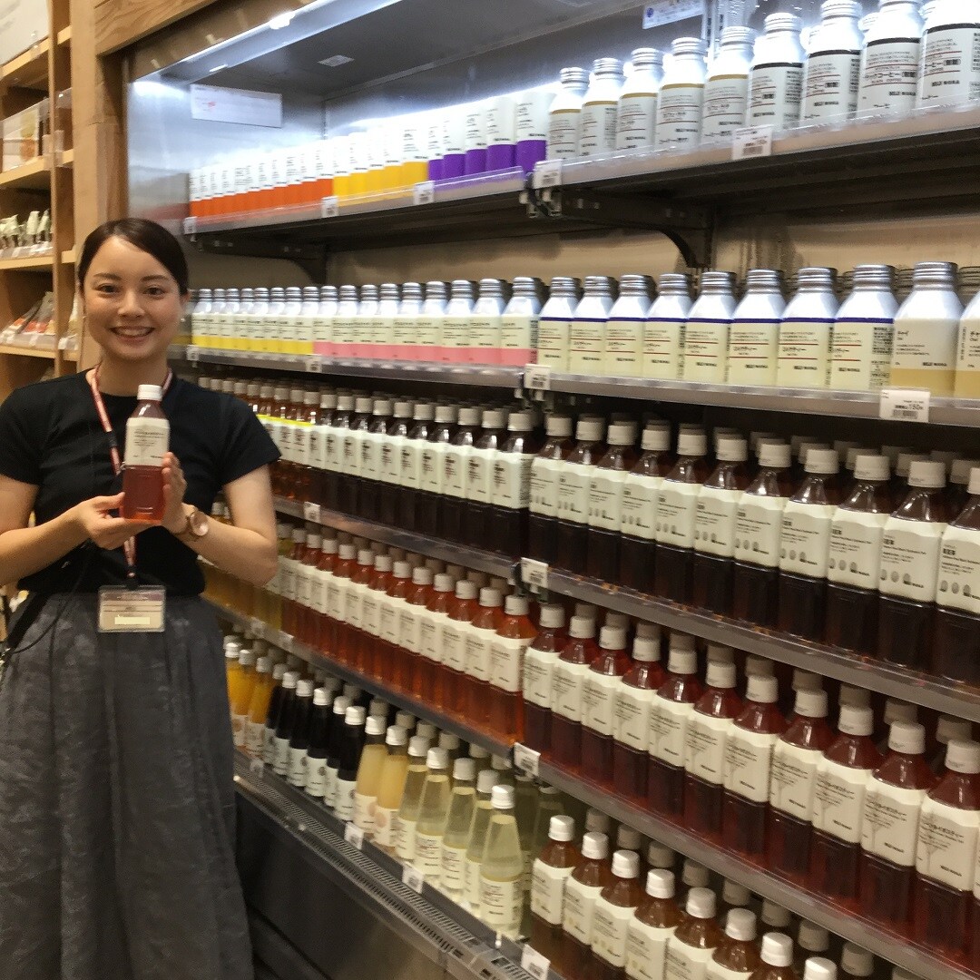 キービジュアル画像：ひんやりお茶はいかがですか？｜スタッフのおすすめ