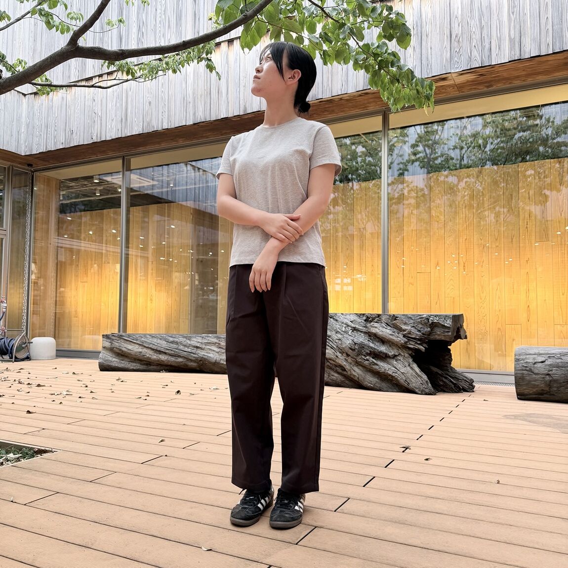 撥水チノタックワイドパンツ