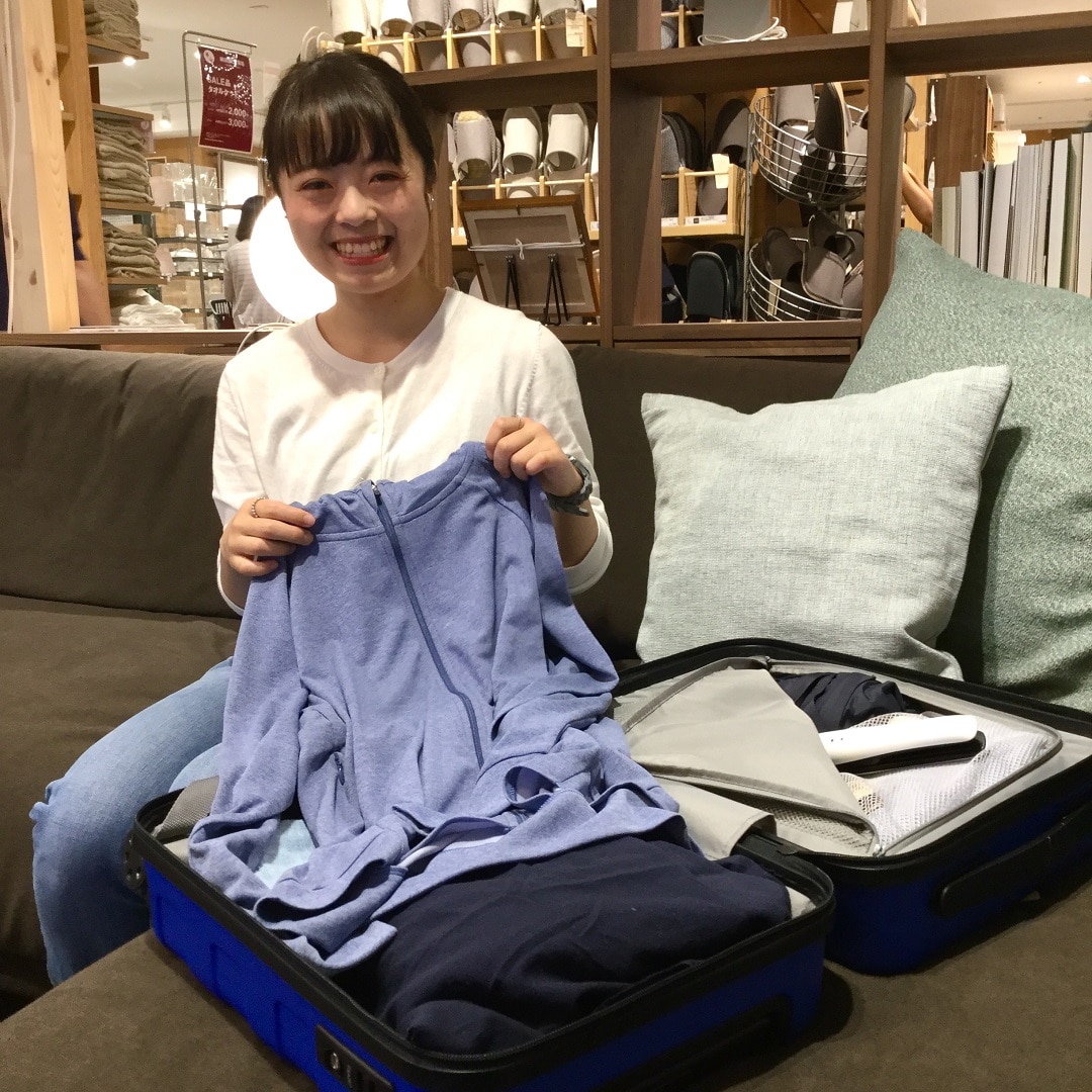 キービジュアル画像：ハードキャリーのサイズはどうする？　2泊3日分の荷物を詰めてみました。｜旅するMUJI#2