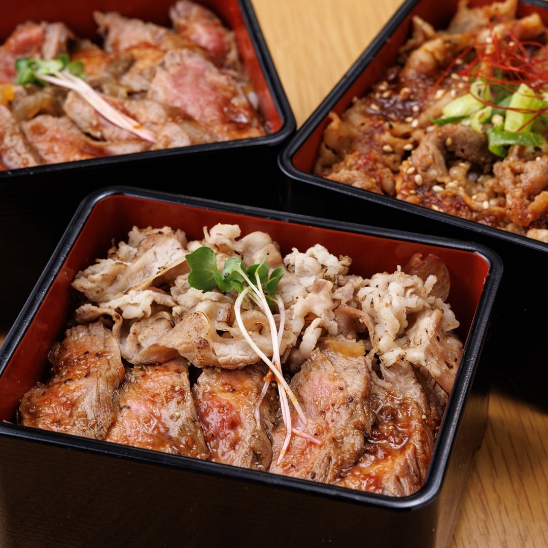 【京都山科】食べ方も量も選べるメニューいろいろ｜ビフテキ重・肉飯　ロマン亭