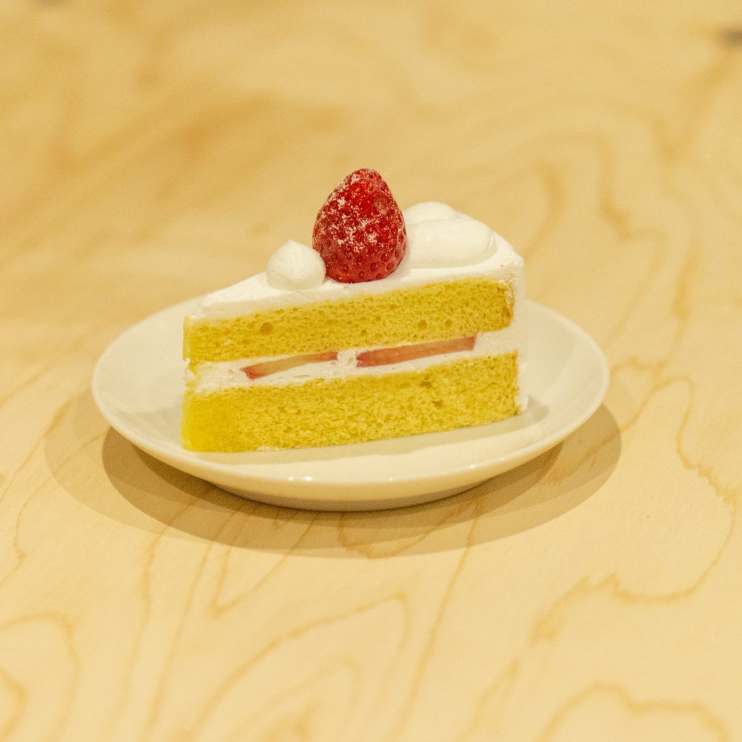 京都山科 しあわせをくれるショートケーキ 日曜日のおやつ 無印良品