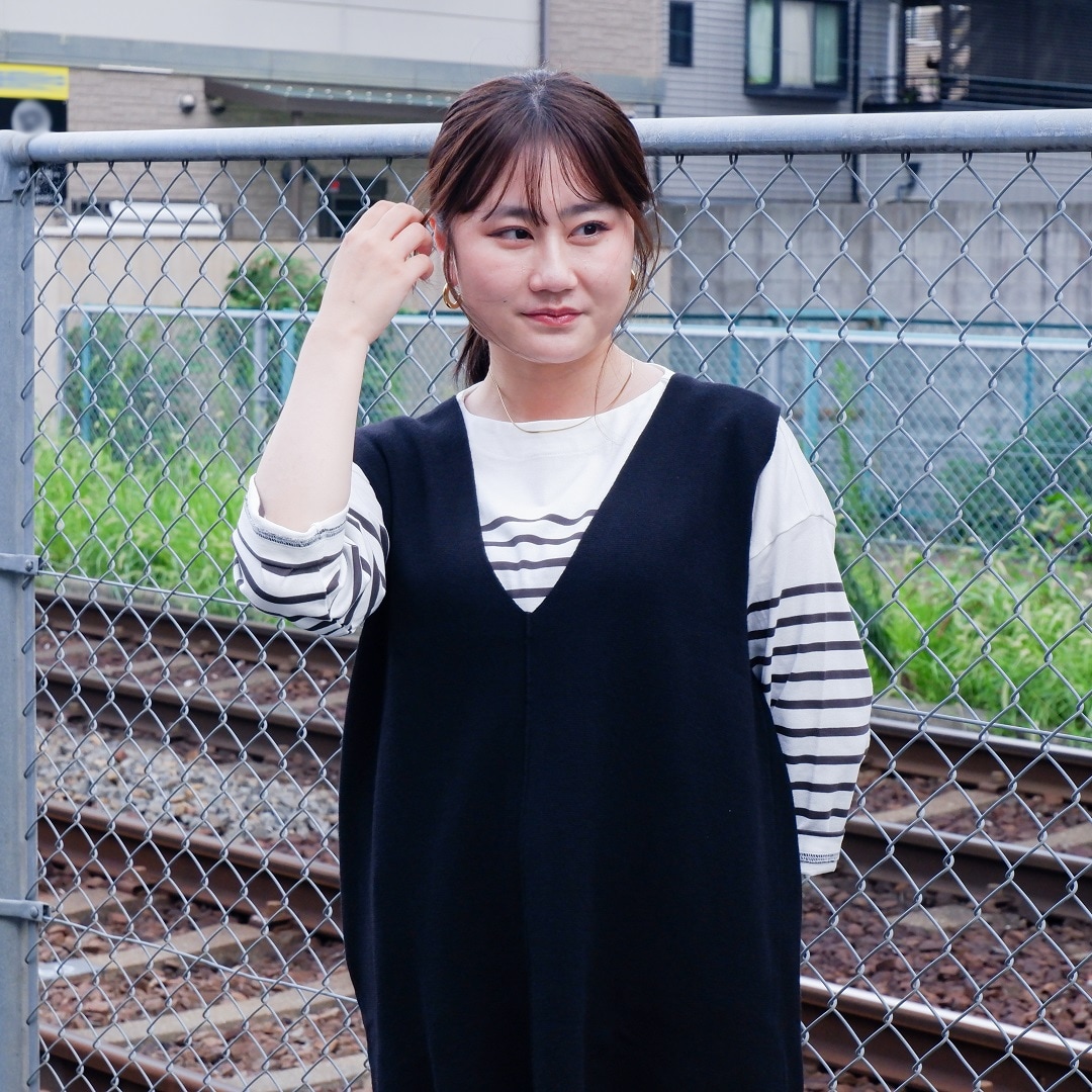 【京都山科】Vネック深まれば秋もすぐそこ｜スタッフコーディネート