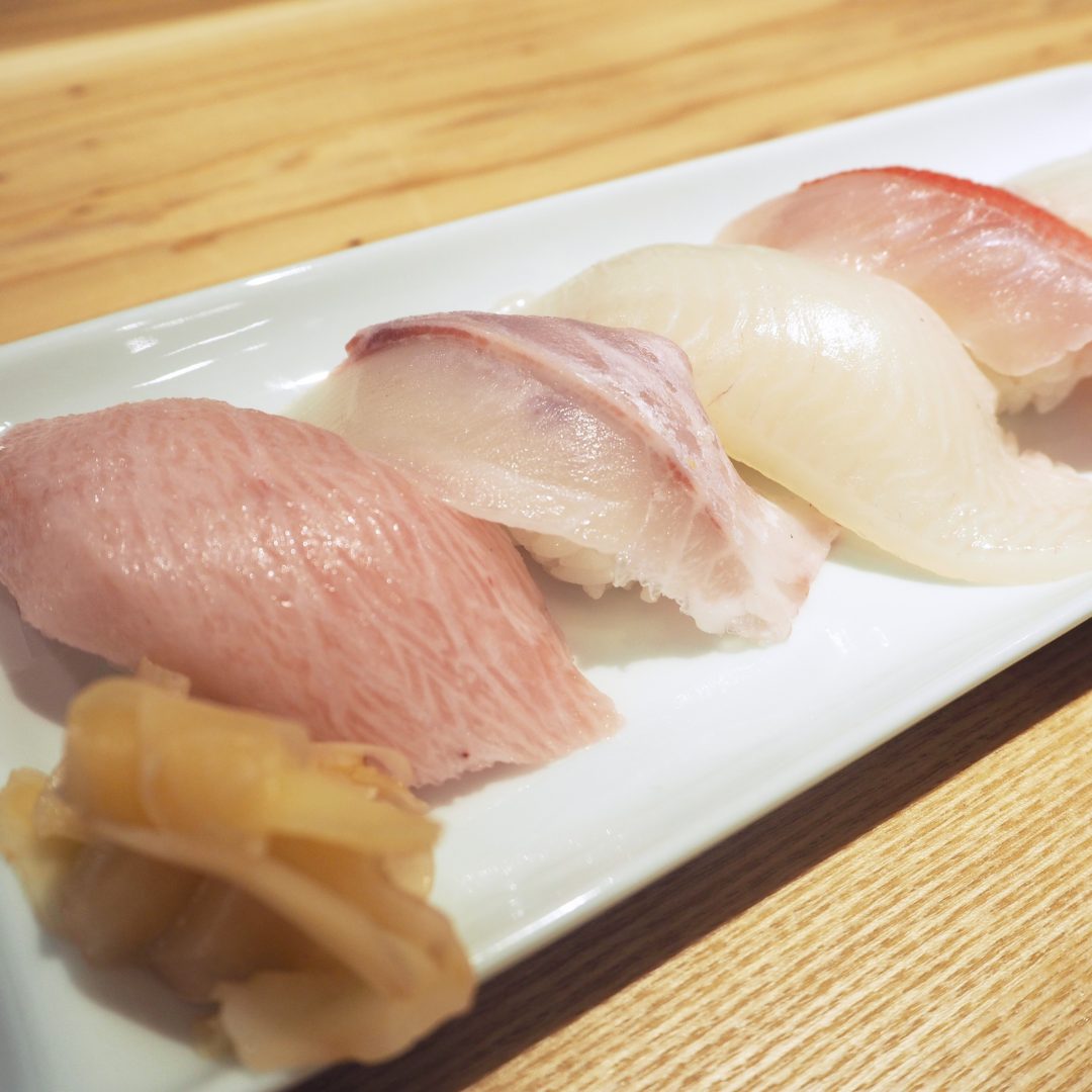 京都山科 旬の魚を握ります 寿司カウンター 無印良品
