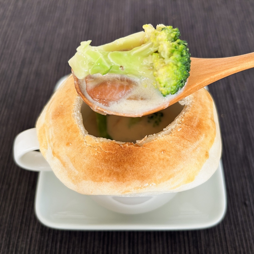 【京都山科】ブロッコリーのシチューパン｜季節野菜のレシピ