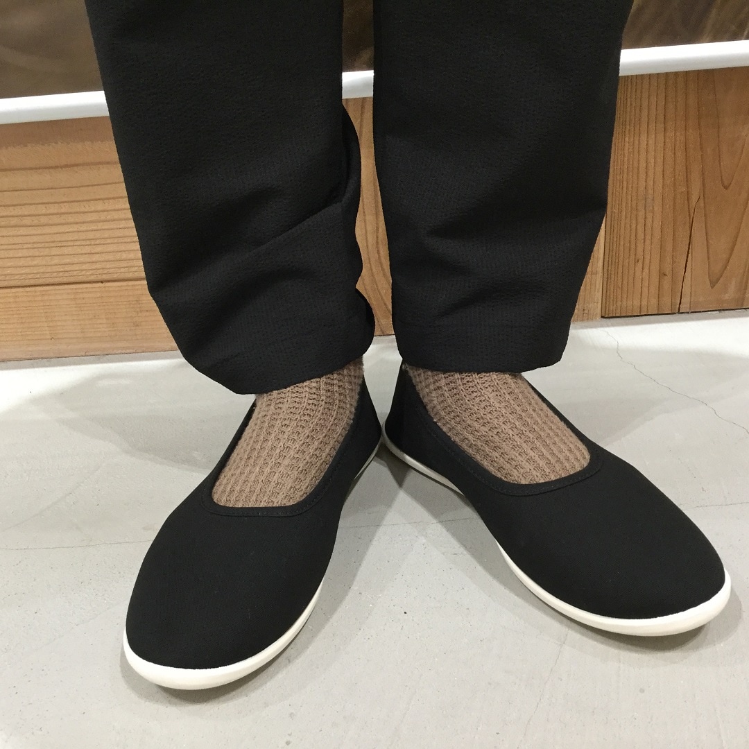 【ららぽーと沼津】かかとを踏める靴