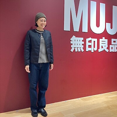 秋支度は無印良品の【婦人軽量ダウン　ポケッタブルノーカラージャケット】おすすです！