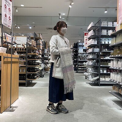 【イオンスタイル河辺】　身長154㎝