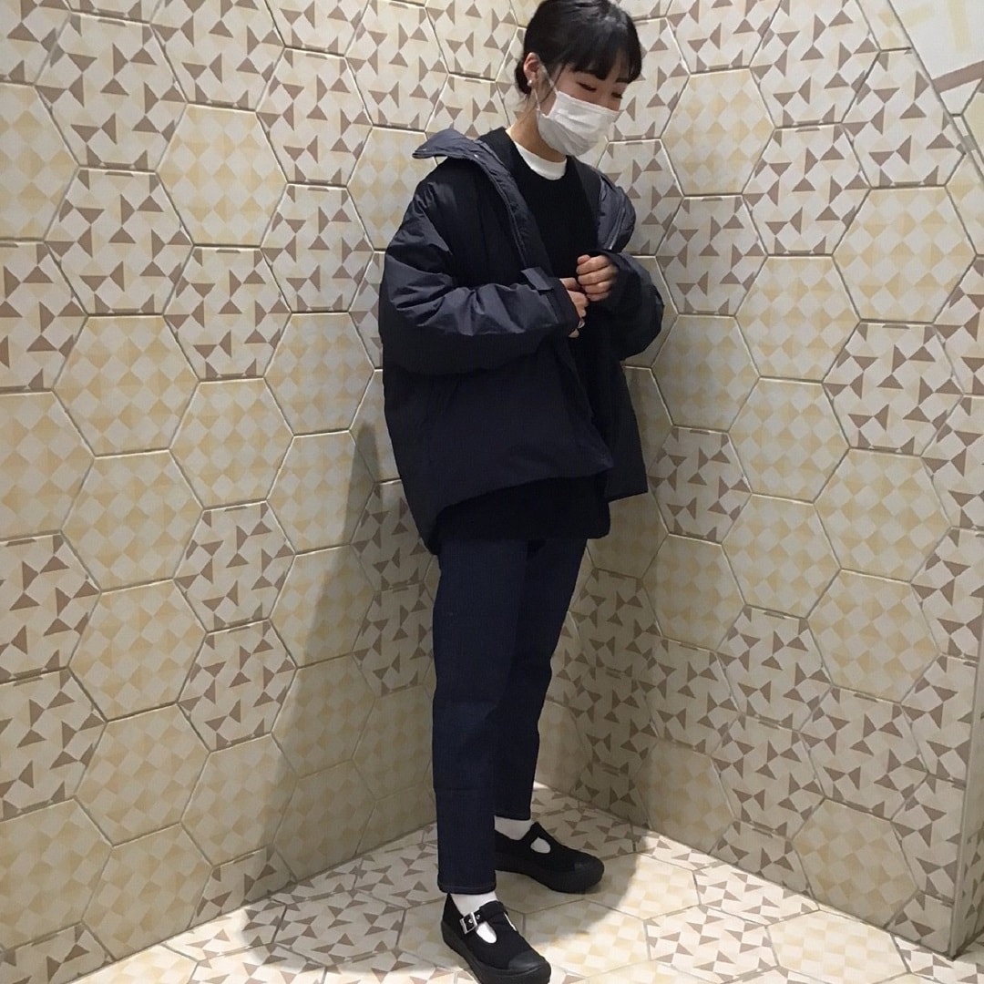MUJI Labo 撥水ポケッタブル リバーシブルダウン　黒 青山】MUJI Labo 撥水ポケッタブルリバーシブルダウンベスト
