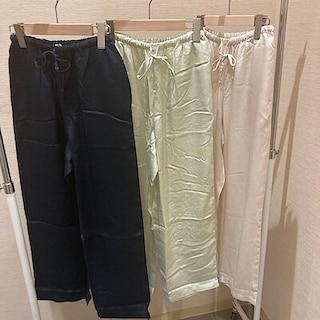【イオンモール草津】サテンパンツで暑い日をさらっと快適に