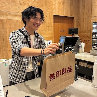 【イオンモール草津】私たちと一緒に働きませんか