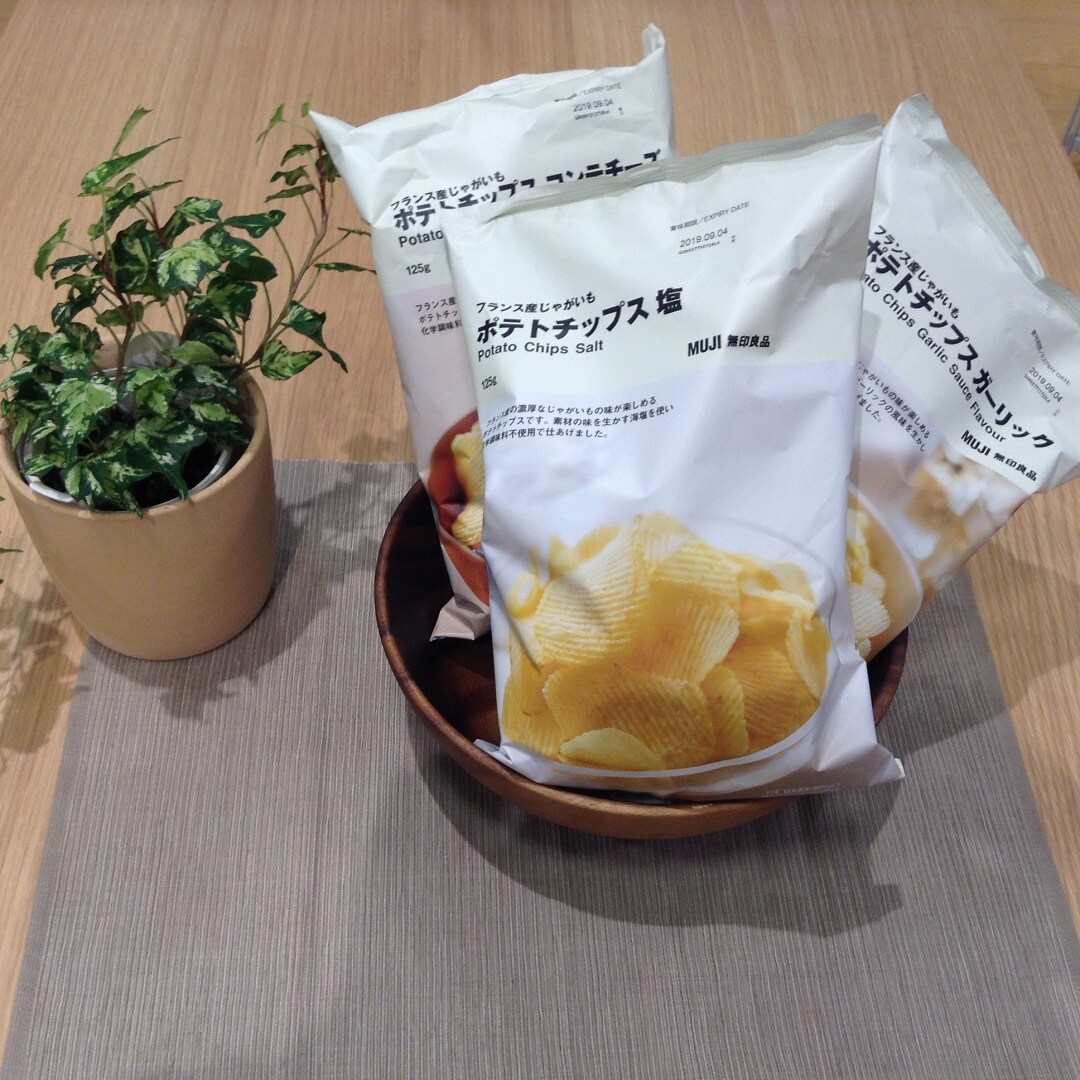 キービジュアル画像：『フランス産じゃがいも　ポテトチップス』｜新商品のご案内。