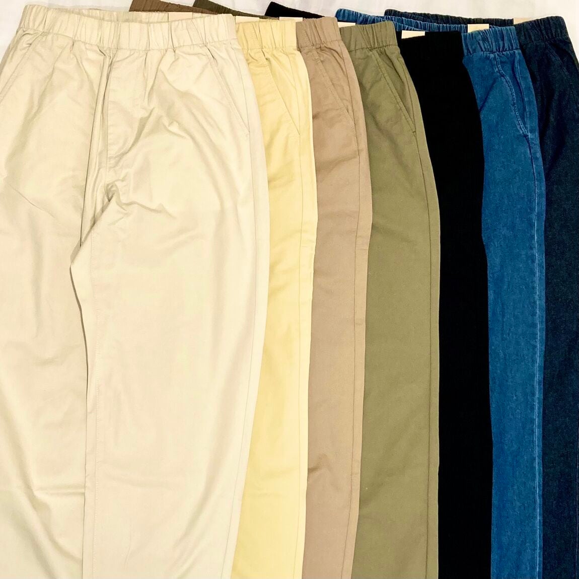 イージーパンツ