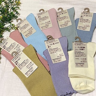 【ラスカ茅ヶ崎】春色靴下のご紹介